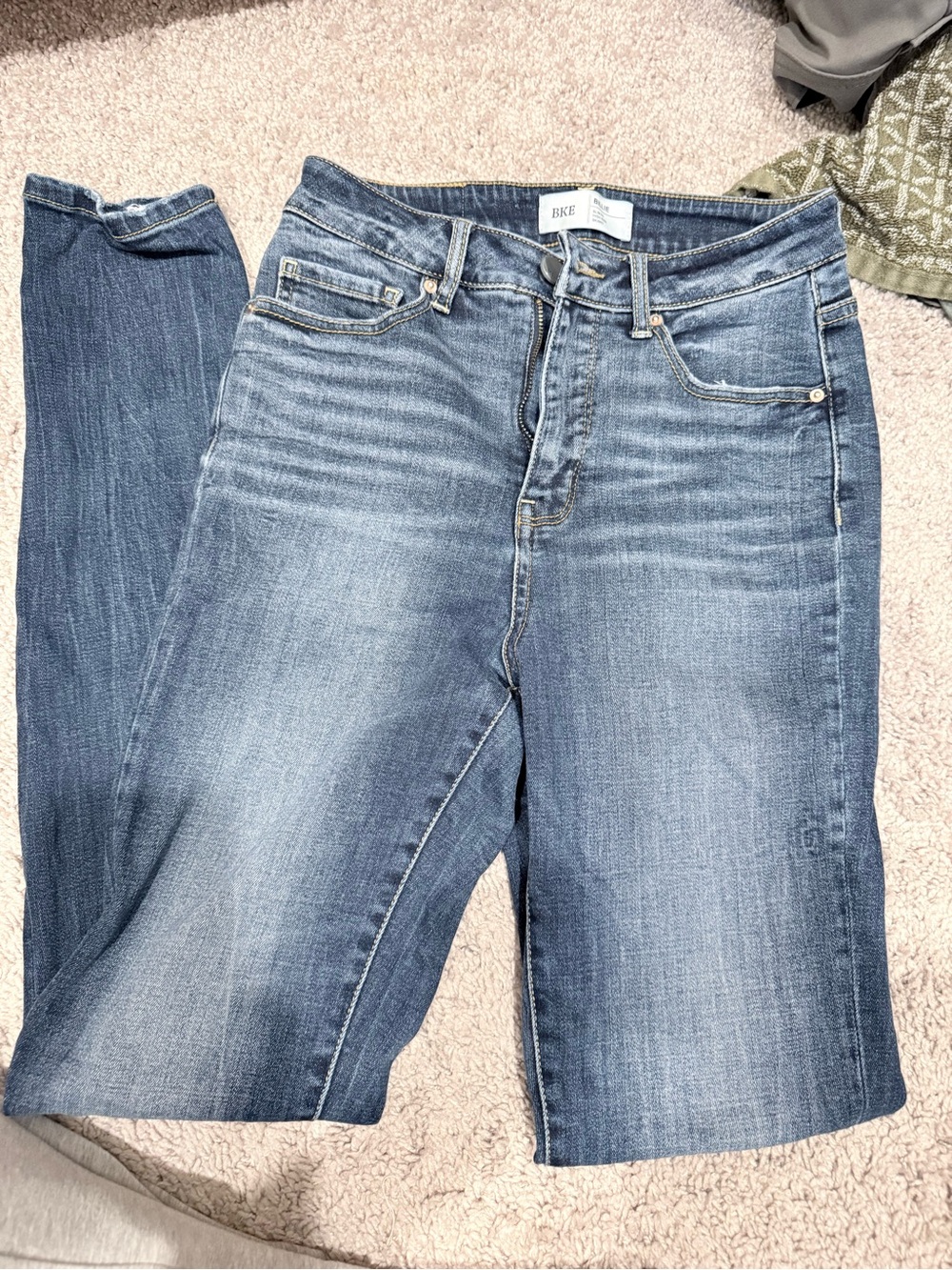 BKE Women's Faded Blue Skinny Jeans